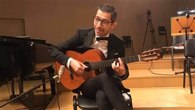 عازف الجيتار وحيد ممدوح يستعد لمفاجأة جمهوره