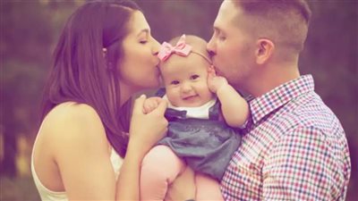 أفضل طريقة لاحتضان طفلك حديث الولادة