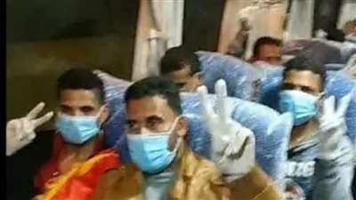 العائدون من ليبيا يعملون في المعمار