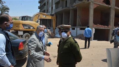 المنيا: إزالة 63 حالة تعد بالبناء على الأراضي الزراعية وأملاك الدولة