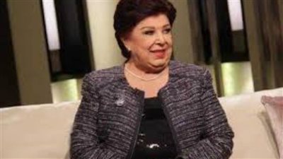 بصورة نادرة.. ابنة الفنانة رجاء الجداوي تصرخ: يا رب