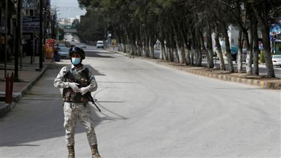 أردني ضاق عليه الخناق فقرر تسليم نفسه بعد هروبه من الحجر الصحي