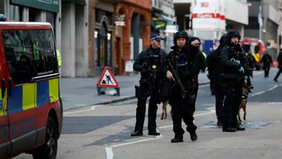 التليجراف: منفذ عملية الطعن في لندن هو طالب اللجوء الليبي خيري سعد الله ..والشرطة تصنف الحادث 