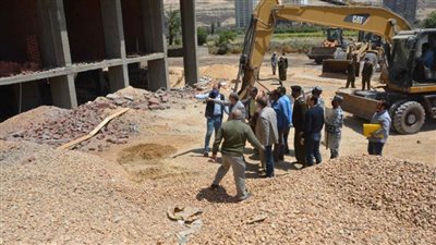 إزالة 32 حالة تعد بالبناء على الأراضي الزراعية بمراكز المنيا