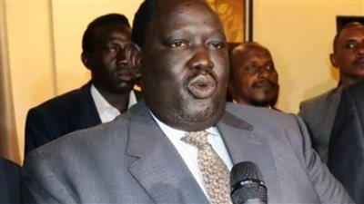 مبعوث سلفاكير ومفاوضو الحركات المسلحة بالخرطوم الخميس