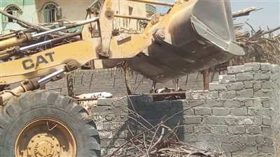 إزالة 4 حالات تعدٍ بالبحيرة 