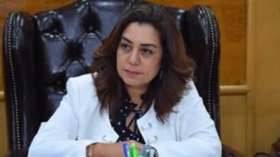 محافظ دمياط تتابع عمليات الرصف بالشوارع 