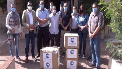 مستقبل وطن يهدي 600 بدلة تعقيم ومستلزمات طبية لمستشفيات الإسكندرية