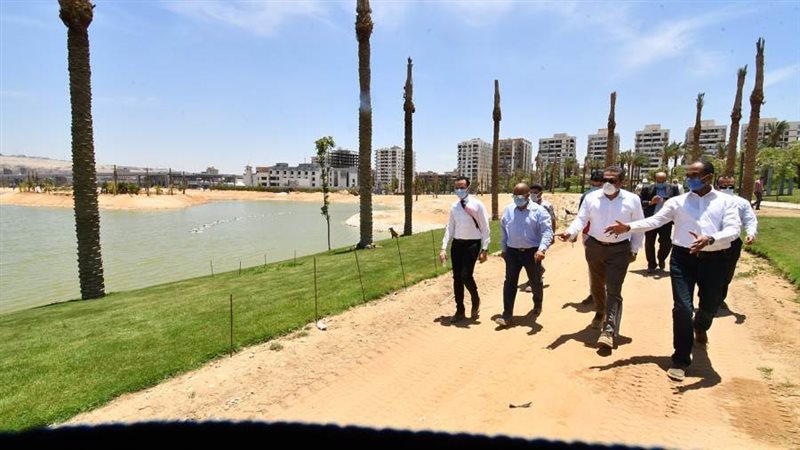 مسؤولو الإسكان يتفقدون