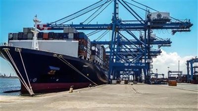 26 سفينة إجمالي الحركة بموانئ بورسعيد