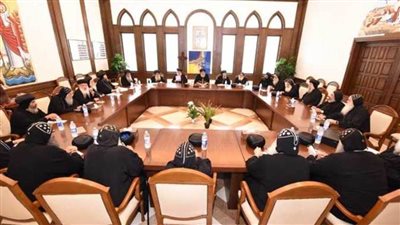 إيبارشيات علقت صلواتها طبقًا لقرارات المجمع المقدس..تعرف عليها