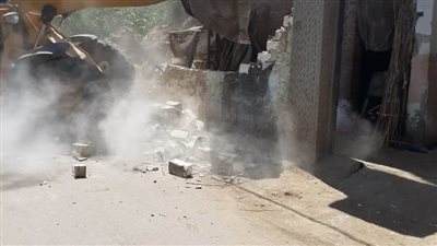 إزالة 7 حالات تعدٍ على الأراضي الزراعية وأملاك الدولة بالبحيرة