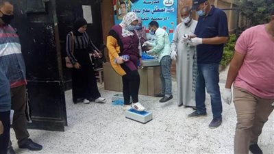 1994 طالبا يؤدون امتحان 