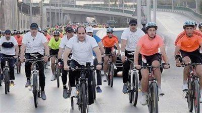 قيادة الرئيس السيسي للدراجة يسهم في زيادة انتشارها 