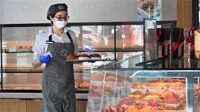 7 نصائح لتجنب فيروس كورونا في المطاعم