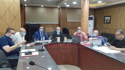 الطلاب المكفوفون يؤدون امتحان الجغرافيا بالقليوبية