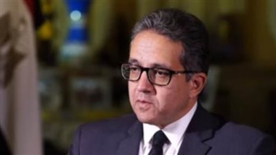 وزير السياحة والآثار: نبحث تسجيل مبنى المتحف الكبير على قائمة التراث المعماري الحديث بالإيسيسكو