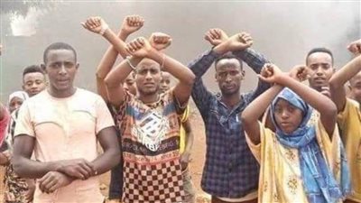 ٣ انفجارات تهز العاصمة الإثيوبية خلال احتجاجات وسقوط قتلى وجرحى (صور)