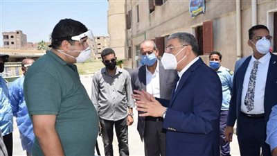 محافظ المنيا يتابع الخدمة الطبية بمستشفى مطاي 