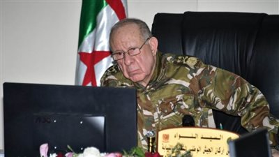 رئيس الأركان الجزائري: حلم شهداء الثورة الجزائرية تحقق بعودة رفاتهم لأرض الوطن