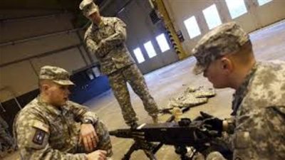 الكويت.. إصابة 30 عسكريا أمريكيا بكورونا في قاعدة أحمد الجابر