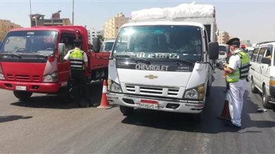 الداخلية تضبط 2317 سائق نقل لعدم ارتداء الكمامات الواقية