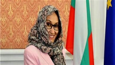 وزيرة خارجية السودان تتسلم دعوة لزيارة باكستان