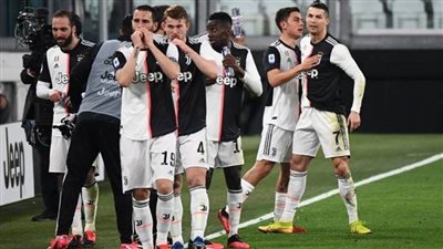 يوفنتوس يفوز على تورينو 4-1 في الدوري الإيطالي