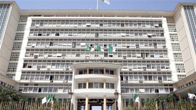 الجزائر تفرض حجرا منزليا جزئيا على 18 بلدية بولاية سطيف بسبب انتشار كورونا