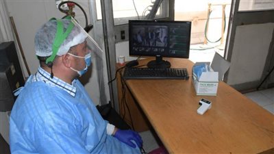 عاجل.. كاميرات حرارية وإجراءات احترازية لفحص المترددين على 