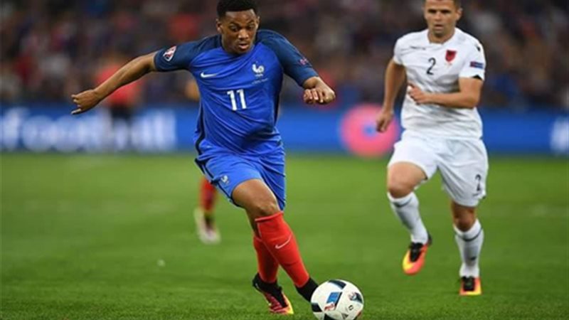 بالصور.. فرنسا تسقط