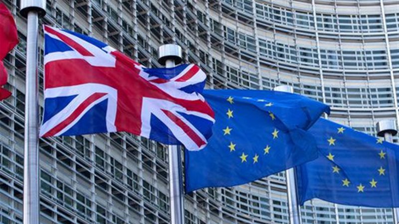 انخفاض الأسهم البريطانية