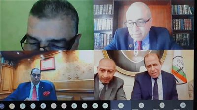 رئيس نادي قضاة مصر يحضر محاكاة لمحكمة إلكترونية تدريبية بالجامعة البريطانية