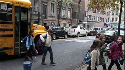 نيويورك تخطط لفتح المدارس جزئيا العام الدراسى المقبل