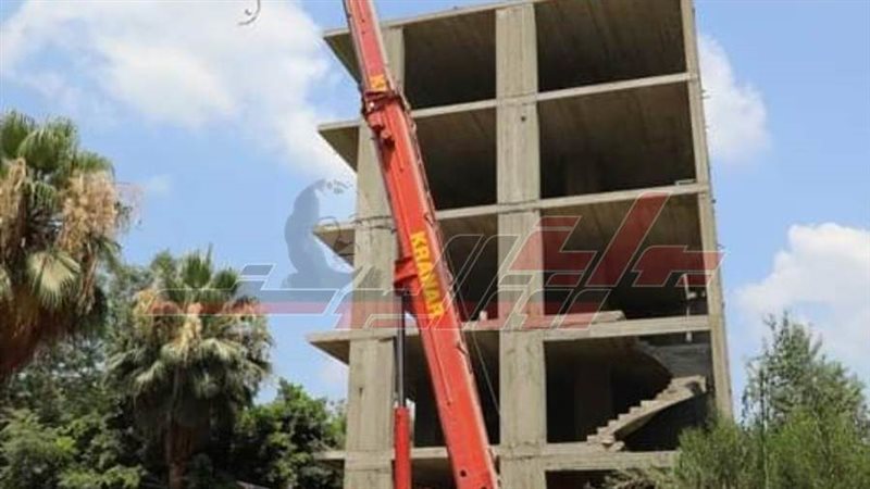 إزالة برج مخالف بالمنوفية