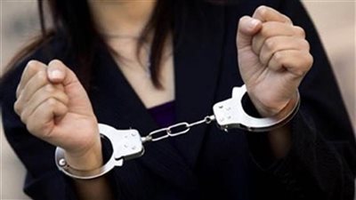 القبض على فتاة بالإسكندرية تنشر فيديوهات خادشة للحياء