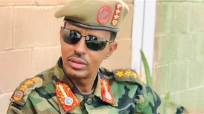 نجاة قائد الجيش الصومالي من تفجير انتحاري بسيارة ملغومة