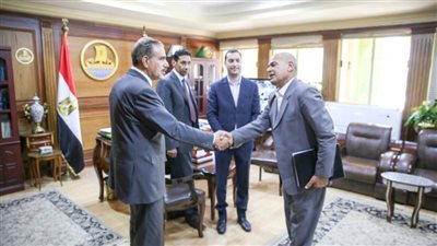 محافظ كفر الشيخ يهنئ 