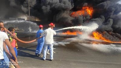 عاجل.. السيطرة على حريق خط بترول طريق الإسماعيلية