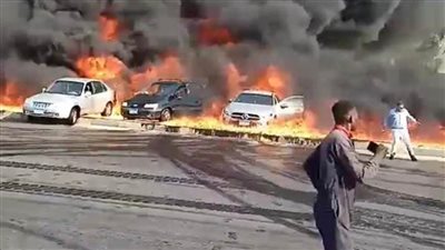 رئيس الوزراء يتابع تطورات حريق نشب بطريق الإسماعيلية الصحراوي 