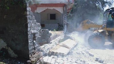 إزالة 45 حالة تعدٍ علي الأراضي الزراعية وأملاك الدولة بالبحيرة