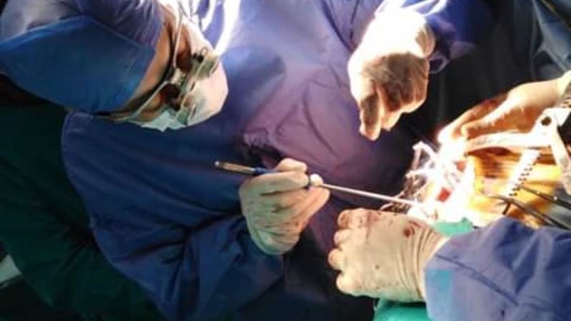 فريق طبي بجامعة أسيوط