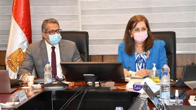 عاجل..وزراء السياحة والتخطيط والإسكان يبحثون تطوير مبنى مجمع التحرير