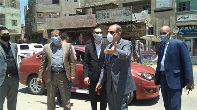 محافظ كفر الشيخ يحذر سائقي السيارات من تعطيل الطرق 