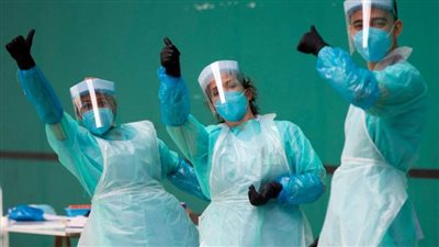 إسبانيا تدعو سكان برشلونة للبقاء بمنازلهم بسبب تزايد إصابات فيروس كورونا