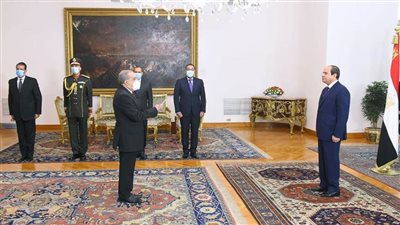 عاجل..الرئيس السيسي يشهد حلف اليمين للواء محمد مرسي وزيرا للدولة للإنتاج الحربي