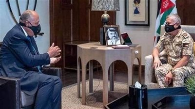 رسالة في صورة 