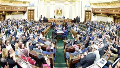 البرلمان يوافق على مشروعي قانونين بتعديل ضريبة الدمغة والضريبة على الدخل