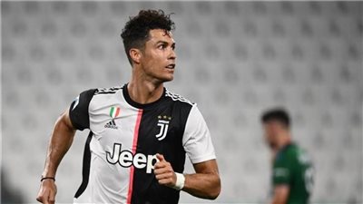 ثنائية «رونالدو» أمام لاتسيو تقود يوفنتوس للحفاظ على صدارة الكالتشيو