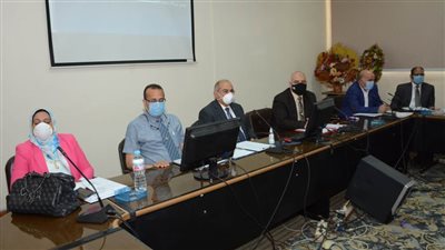 الجمال يضع  خطة  تدريجية  لعودة الخدمات الطبية المعتادة بمستشفيات أسيوط الجامعية